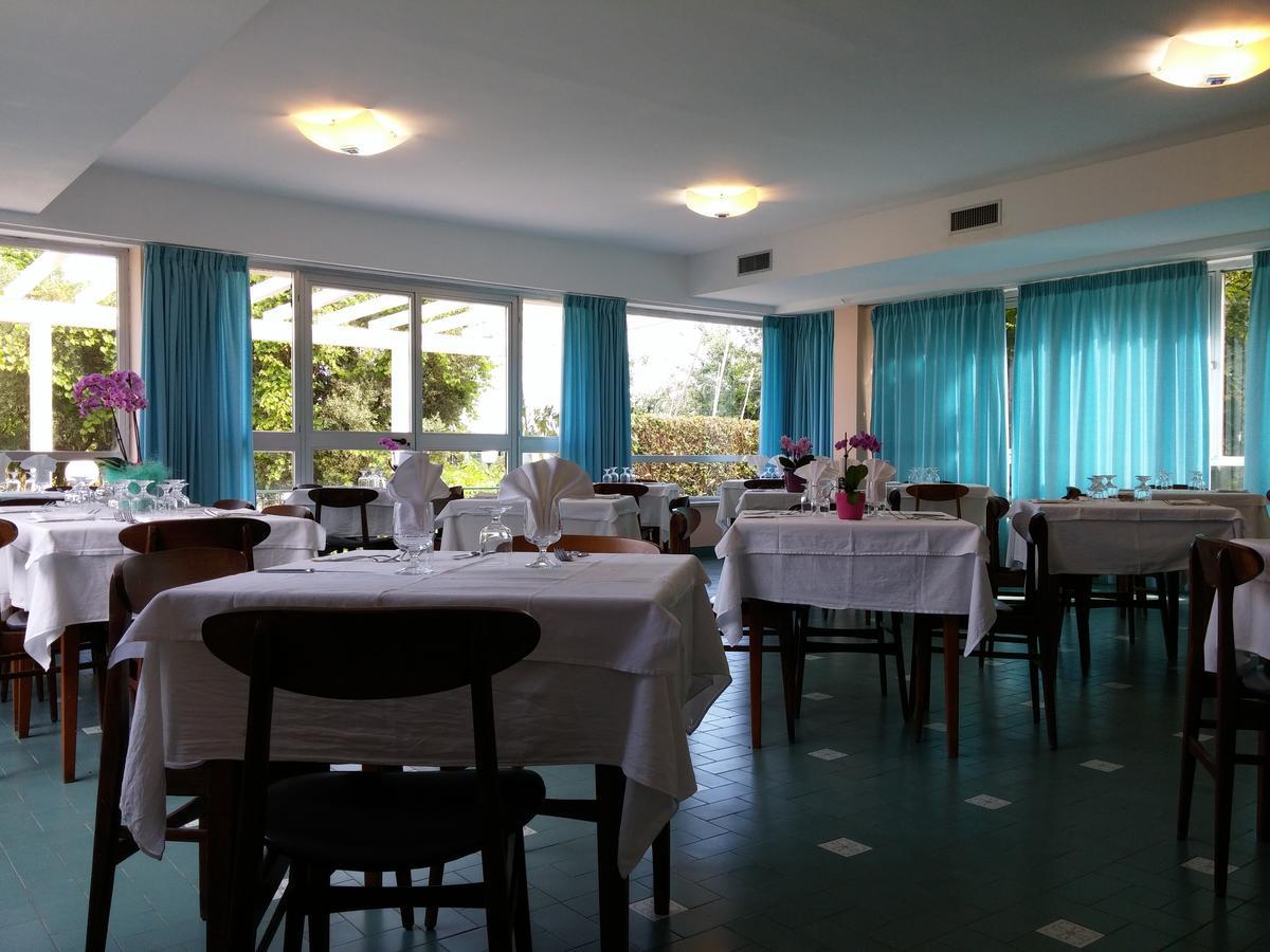 Hotel Le Pleiadi San Felice Circeo Ngoại thất bức ảnh