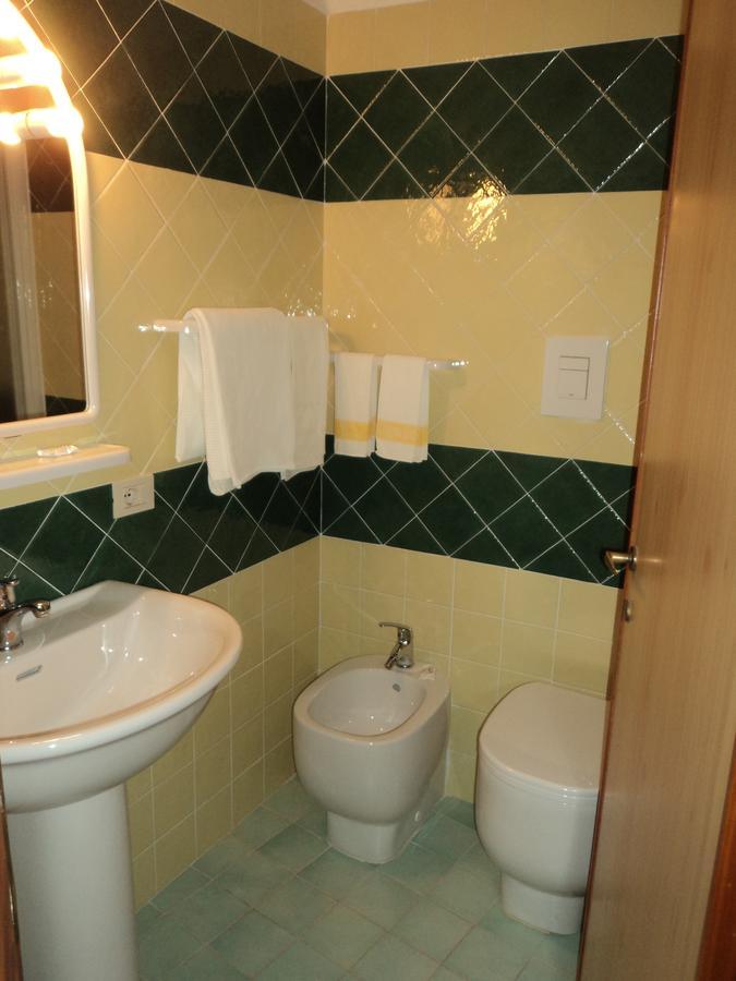 Hotel Le Pleiadi San Felice Circeo Ngoại thất bức ảnh