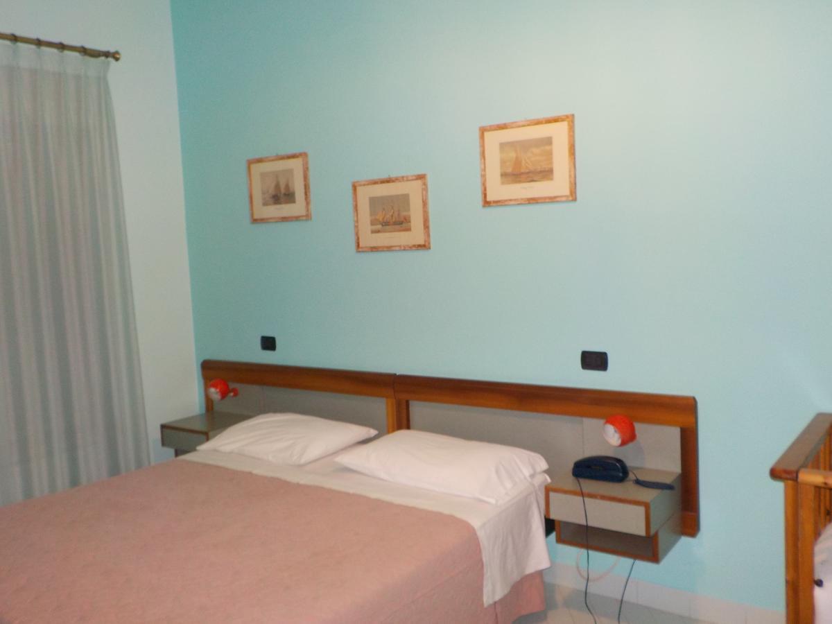 Hotel Le Pleiadi San Felice Circeo Ngoại thất bức ảnh